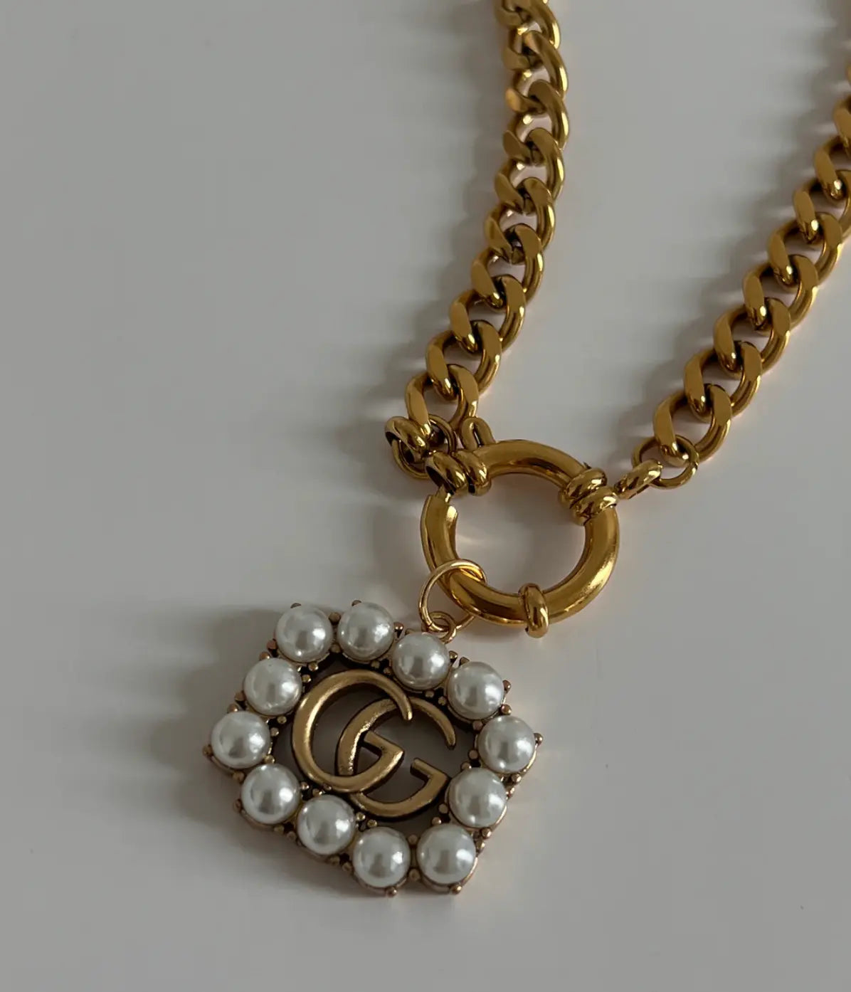 Crystal GG Pendant Chain   ( ship next day ) - Chic by Taj