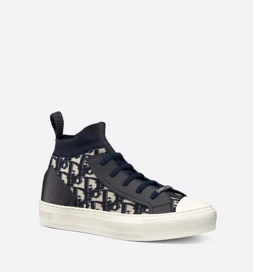 TAJ WALKIN SNEAKERS - Chic by Taj