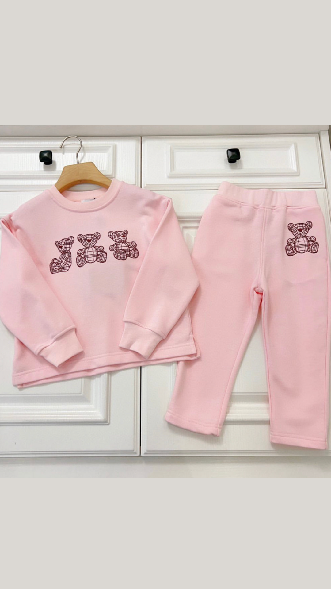 TAJ BB SWEATSUITS - Chic by Taj