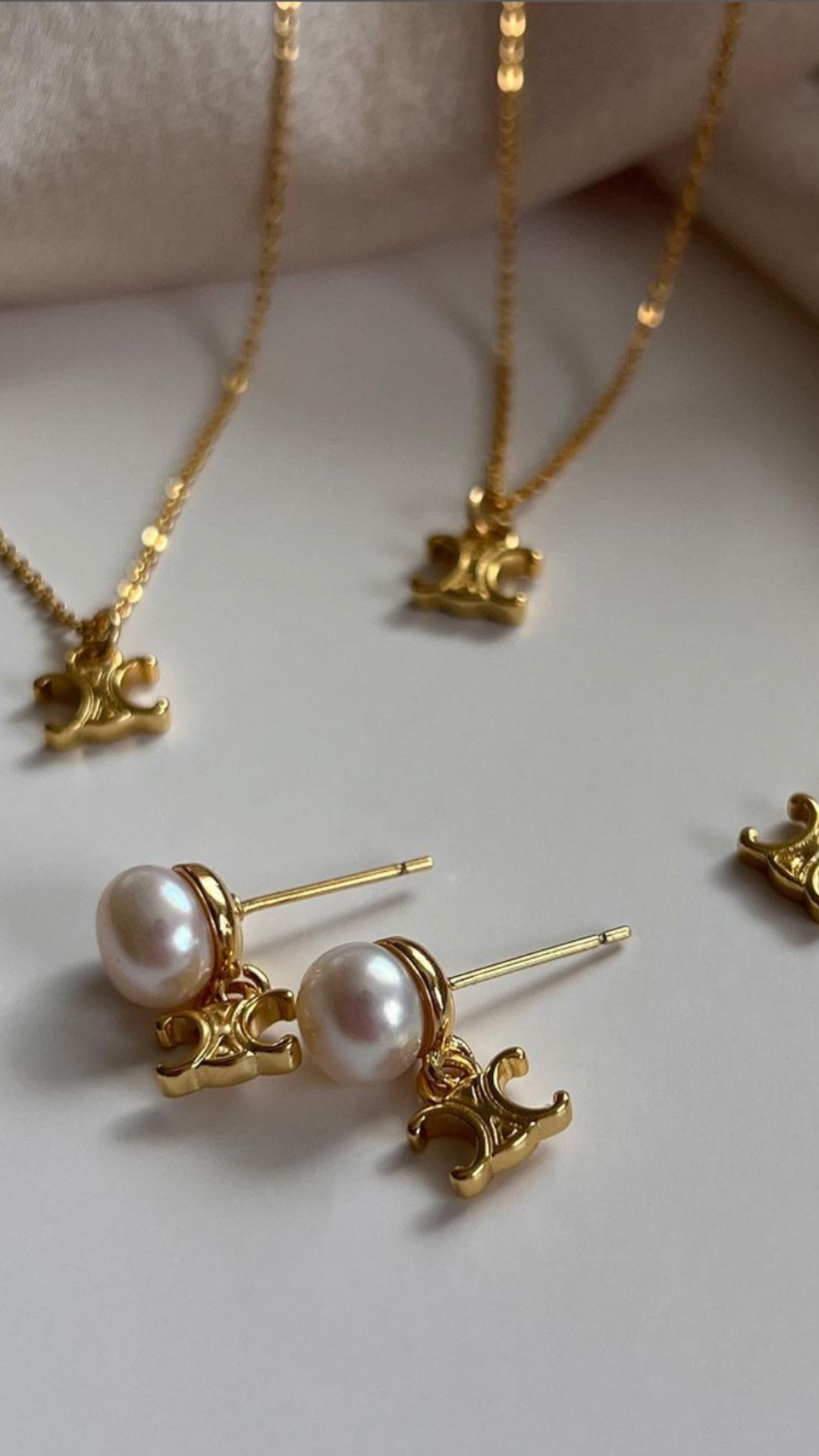 Vintage C Dainty Necklace Set - Chic by Taj